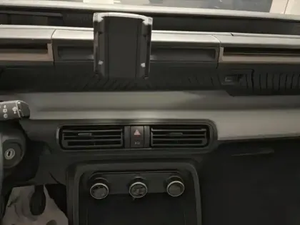 Photo 11 Citroën C3 Aircross  1.2 Turbo 100ch YOU