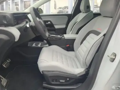 Photo 9 Citroën C5 aircross  1.6 Hybride rechargeable 195ch MAX boite automatique