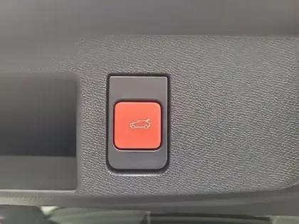 Photo 11 Citroën C5 aircross  1.6 Hybride rechargeable 195ch MAX boite automatique