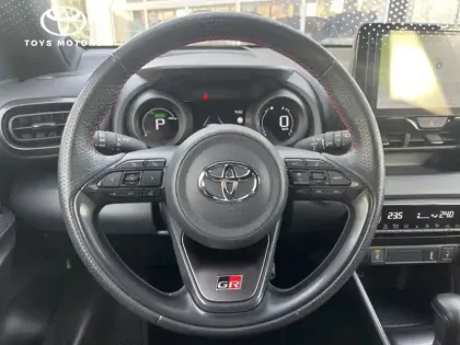 Photo 17 Toyota Yaris Hybride 116h GR SPORT