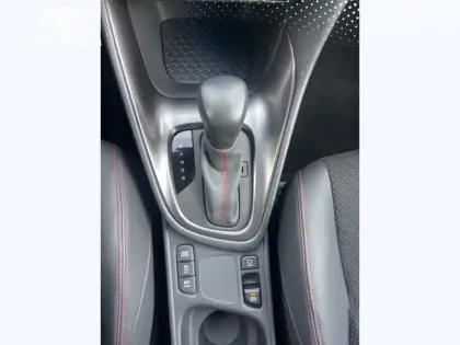 Photo 13 Toyota Yaris Hybride 116h GR SPORT