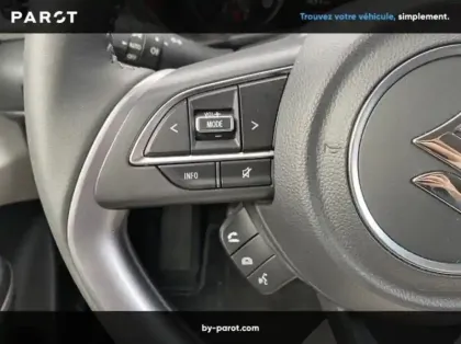 Photo 17 Suzuki Swift 1.2 Hybrid 83ch Pack