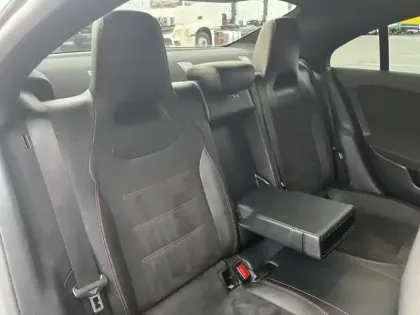 Photo 18 Mercedes CLA Coupé 180 d AMG Line