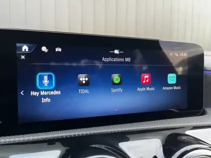 Photo 13 Mercedes CLA Coupé 180 d AMG Line