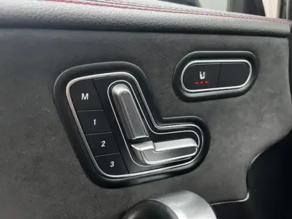 Photo 17 Mercedes CLA Coupé 180 d AMG Line