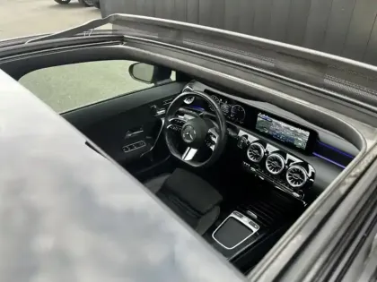 Photo 22 Mercedes CLA Coupé 180 d AMG Line