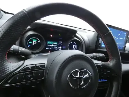 Photo 9 Toyota Yaris Hybride 116h GR SPORT