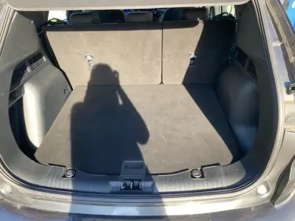 Photo 10 Ford Kuga 2.5 Duratec 190ch FHEV E85 ST-Line BVA