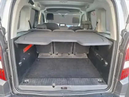 Photo 9 Peugeot Rifter GT Line L1 1.5 131 ch EAT8