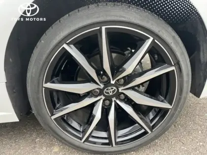 Photo 8 Toyota Corolla 140h GR Sport