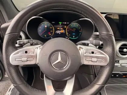 Photo 22 Mercedes Classe GLC SUV 300de 4MATIC AMG Line