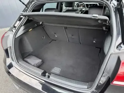 Photo 11 Mercedes Classe A 180 d Progressive Line