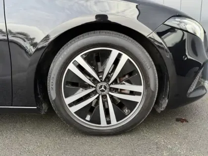 Photo 5 Mercedes Classe A 180 d Progressive Line