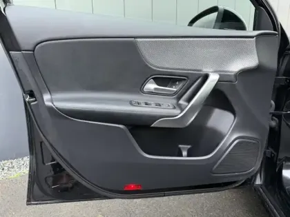 Photo 14 Mercedes Classe A 180 d Progressive Line