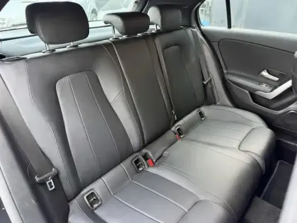 Photo 9 Mercedes Classe A 180 d Progressive Line