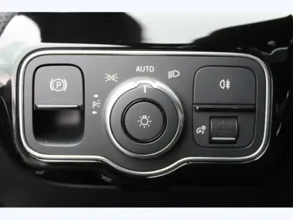 Photo 22 Mercedes CLA 200 d AMG Line