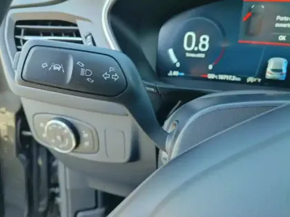 Photo 19 Ford Focus 1.0 EcoBoost mHEV 125ch Titanium X Business