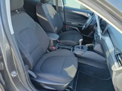 Photo 26 Ford Focus 1.0 EcoBoost mHEV 125ch Titanium X Business