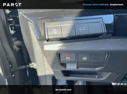 Photo 19 Renault Austral 1.2 E-Tech full hybrid 200ch esprit Alpine - 25