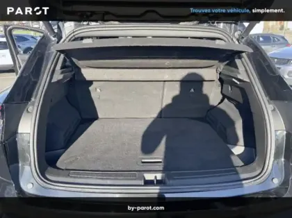 Photo 10 Renault Austral 1.2 E-Tech full hybrid 200ch esprit Alpine - 25