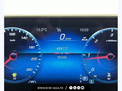 Photo 32 Mercedes Classe A 200 d AMG Line