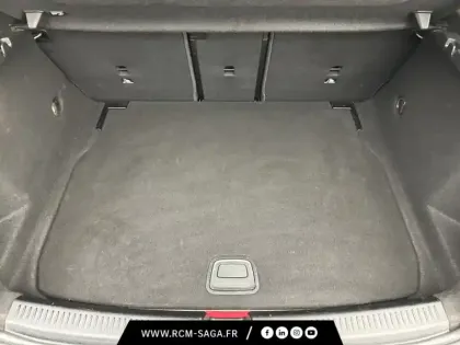 Photo 13 Mercedes Classe A 200 d AMG Line