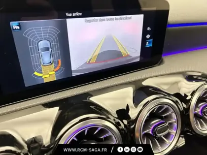 Photo 9 Mercedes Classe A 200 d AMG Line