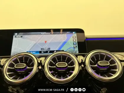 Photo 27 Mercedes Classe A 200 d AMG Line