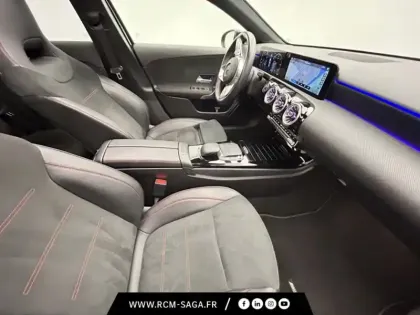 Photo 22 Mercedes Classe A 200 d AMG Line