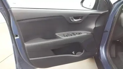 Photo 24 Kia Stonic  1.0 T-GDi 100 ch BVM6