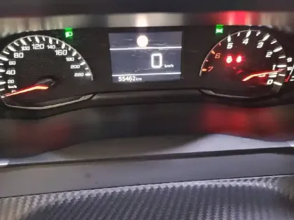 Photo 9 Peugeot 2008  PureTech 100 S&S BVM6