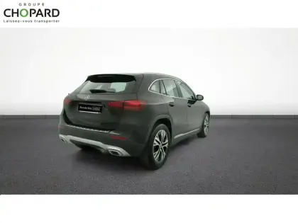 Photo 30 Mercedes GLA  200 7G-DCT