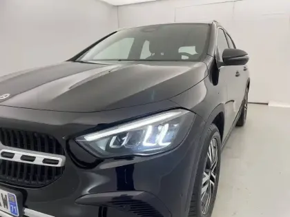 Photo 53 Mercedes GLA  200 7G-DCT