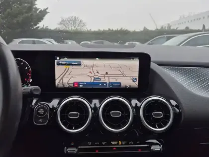 Photo 19 Mercedes GLA  200 7G-DCT