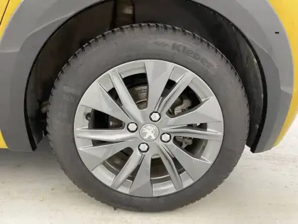 Photo 49 Peugeot 208 Gén. II Ph1 NG Style 5