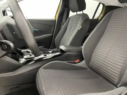 Photo 47 Peugeot 208 Gén. II Ph1 NG Style 5