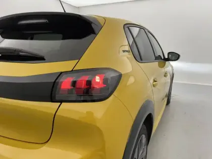 Photo 64 Peugeot 208 Gén. II Ph1 NG Style 5