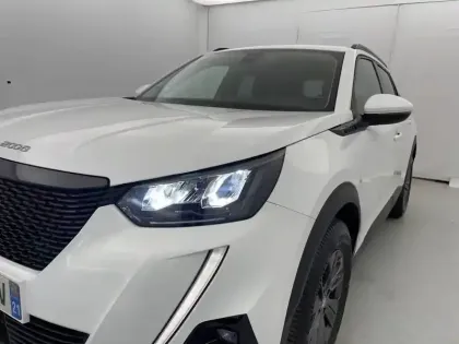 Photo 23 Peugeot 2008  PureTech 130 S&S EAT8