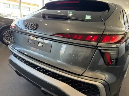 Photo 26 Audi Q3  e-hybrid 272 ch S tronic 6