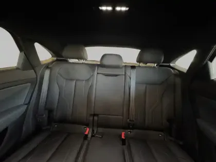 Photo 13 Audi Q3  e-hybrid 272 ch S tronic 6