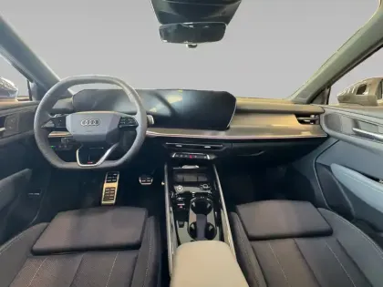 Photo 14 Audi Q3  e-hybrid 272 ch S tronic 6