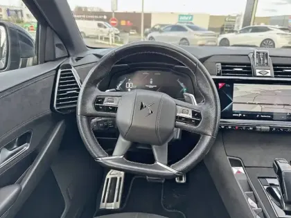 Photo 8 DS Ds 7 DS7 Crossback Hybride E-Tense 225 EAT8