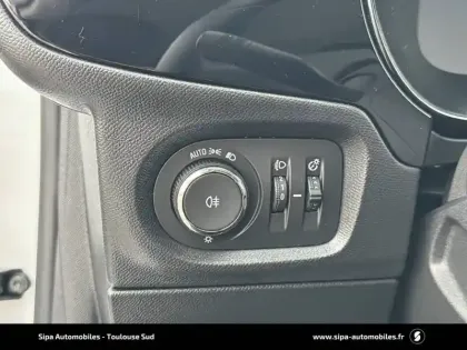 Photo 24 Opel Corsa  Electrique 136 ch & Batterie 50 kWh