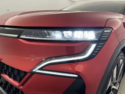 Photo 20 Renault Megane  E-Tech EV60 220 ch optimum charge