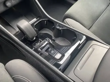 Photo 8 Volvo Xc40  B3 163 ch DCT7