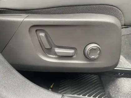 Photo 12 Volvo Xc40  B3 163 ch DCT7