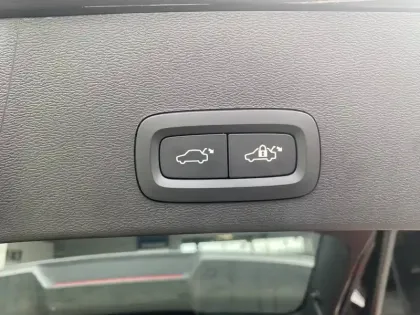 Photo 22 Volvo Xc40  B3 163 ch DCT7