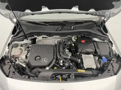 Photo 19 Mercedes Classe B  200 7G-DCT