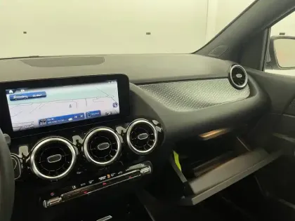 Photo 24 Mercedes Classe B  200 7G-DCT