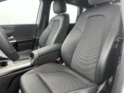 Photo 14 Mercedes Classe B  200 7G-DCT